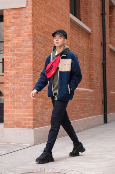穿champion2019秋冬新品，成为圣诞look冠军