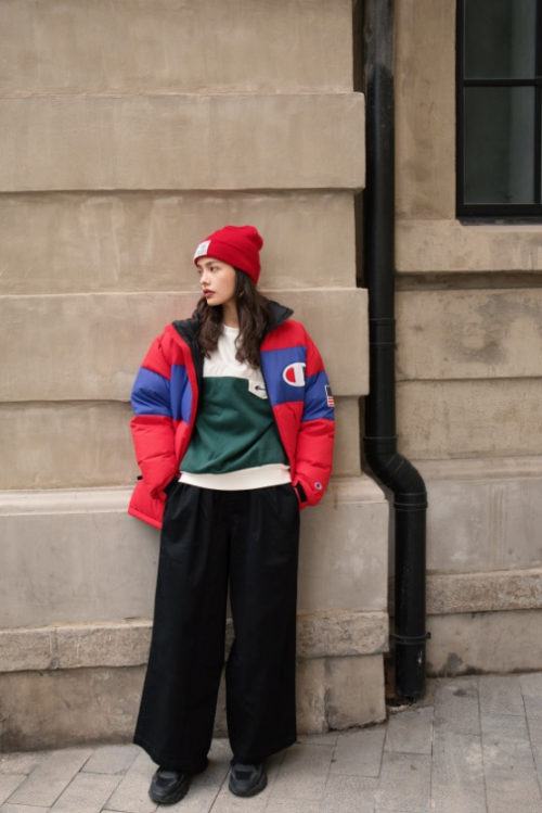 穿champion2019秋冬新品，成为圣诞look冠军