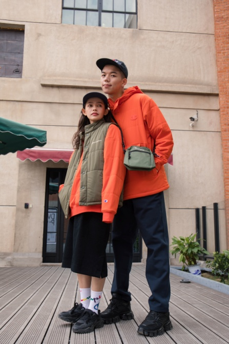 穿champion2019秋冬新品，成为圣诞look冠军