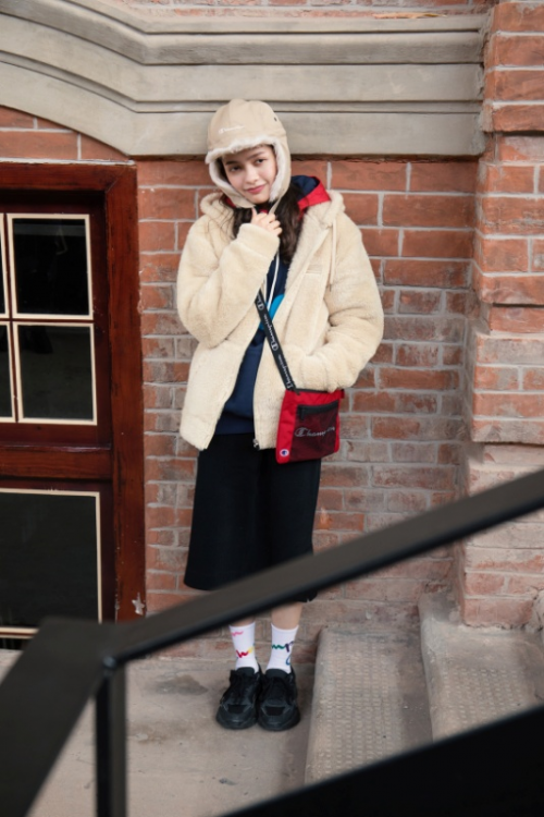 穿champion2019秋冬新品，成为圣诞look冠军